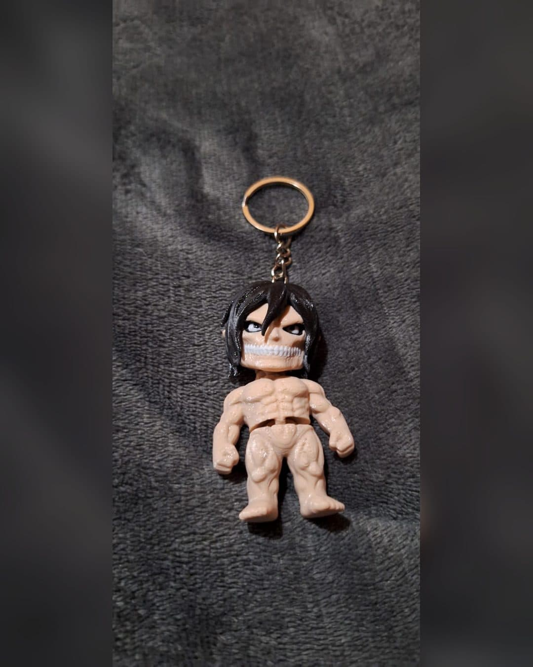Titán de Ataque SNK - Mini Llavero Flexi Articulado